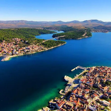 Jagoda * Brodarica (Sibenik-Knin)